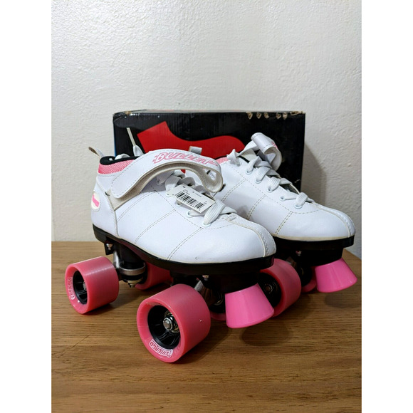 Chicago Ladies Bullet Speed Skates White Classic Quad Roller Skate,‎ Size 5 - Picture 1 of 13